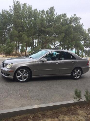 Mercedes C 230 2006, 205,000 km - 2.5 l - Sumqayıt