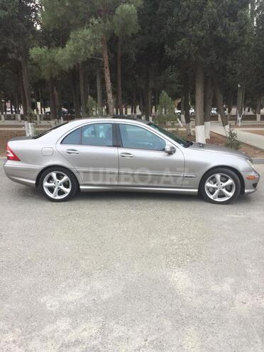 Mercedes C 230 2006, 205,000 km - 2.5 l - Sumqayıt