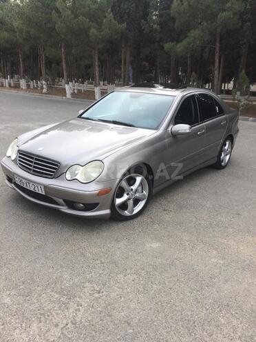Mercedes C 230 2006, 205,000 km - 2.5 l - Sumqayıt