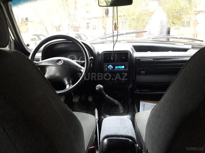 GAZ 31105 2005, 14,500 km - 2.4 l - Sumqayıt