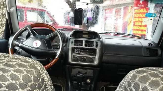 Mitsubishi Pajero io 2000, 311,000 km - 1.8 l - Şamaxı