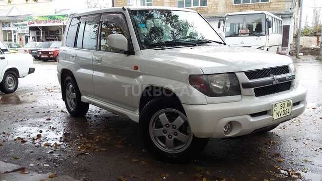 Mitsubishi Pajero io 2000, 311,000 km - 1.8 l - Şamaxı