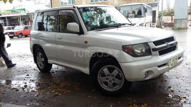 Mitsubishi Pajero io 2000, 311,000 km - 1.8 l - Şamaxı