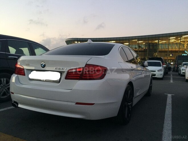 BMW 528 2012, 107,000 km - 2.0 l - Bakı