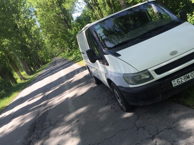 Ford Transit 2002, 13,560 km - 0.3 l - Zaqatala