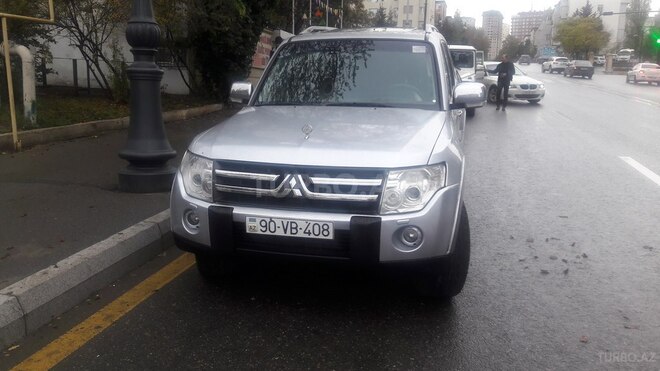 Mitsubishi Pajero 2007, 175,000 km - 3.0 л - Bakı