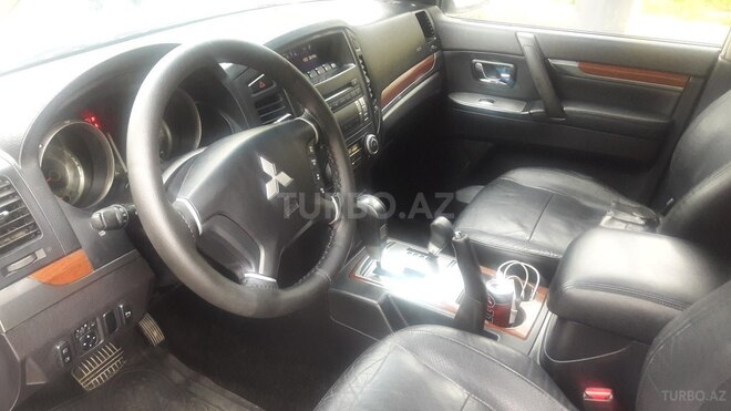 Mitsubishi Pajero 2007, 175,000 km - 3.0 л - Bakı