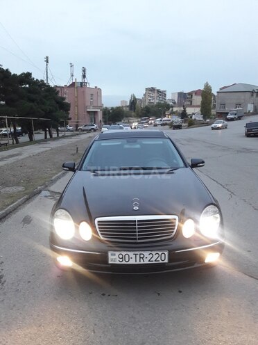 Mercedes E 320 2002, 240,000 km - 3.2 l - Bakı