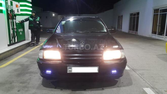 Mercedes C 180 1998, 222,222 km - 1.8 l - Qusar