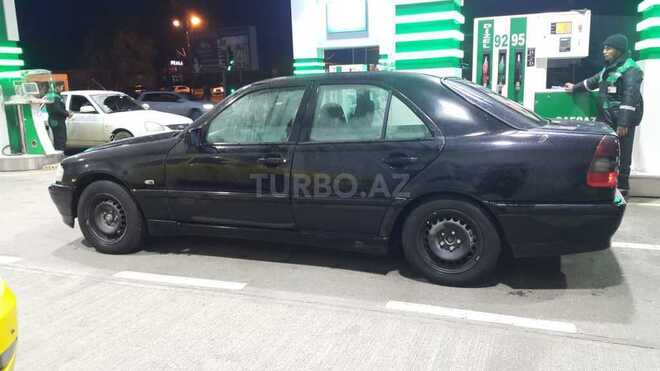 Mercedes C 180 1998, 222,222 km - 1.8 l - Qusar