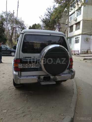 Mitsubishi Pajero 1993, 240,000 km - 2.5 л - Sumqayıt