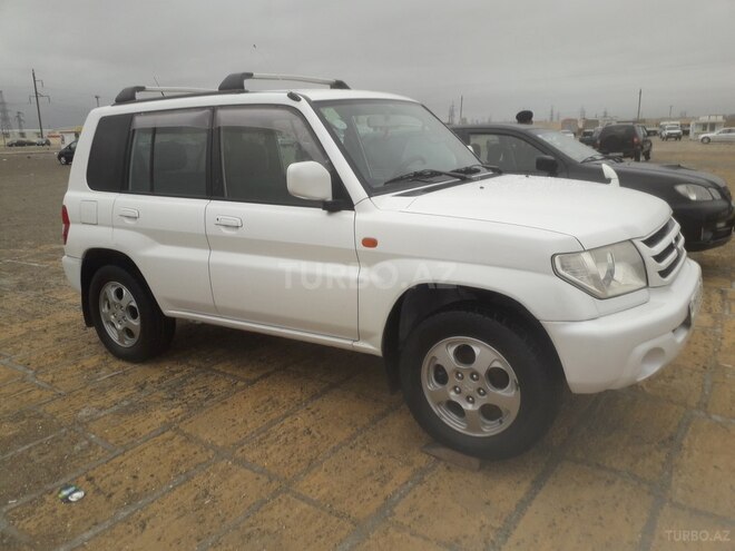 Mitsubishi Pajero io 2002, 195,000 km - 2.0 l - Sumqayıt