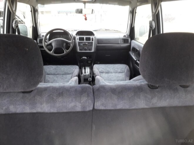 Mitsubishi Pajero io 2002, 195,000 km - 2.0 l - Sumqayıt