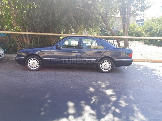 Mercedes E 230 1997, 350,000 km - 2.3 l - Bakı