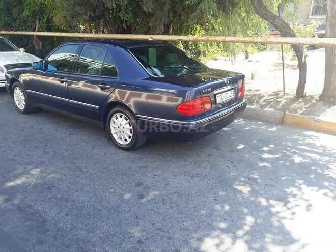 Mercedes E 230 1997, 350,000 km - 2.3 l - Bakı