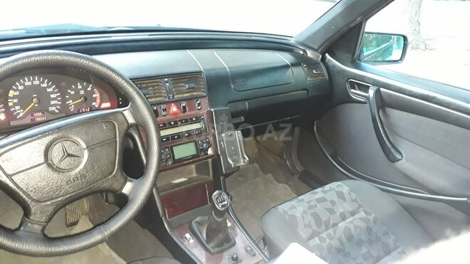 Mercedes C 220 1998, 200,100 km - 2.2 l - Mingəçevir