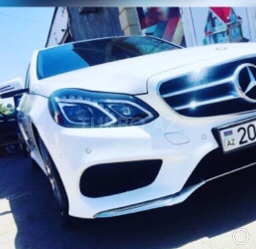 Mercedes E 200 2014, 86,800 km - 0.2 l - Gəncə