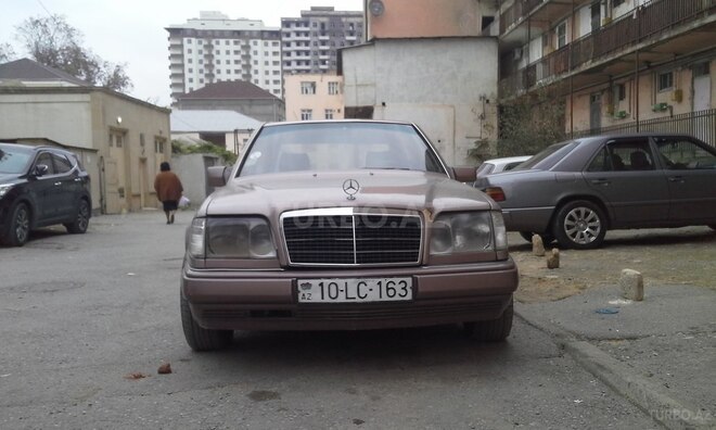 Mercedes E 280 1993, 510,000 km - 0.3 l - Bakı