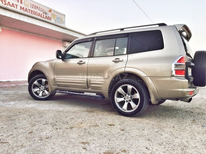 Mitsubishi Pajero 2001, 190,490 km - 3.5 l - Bakı