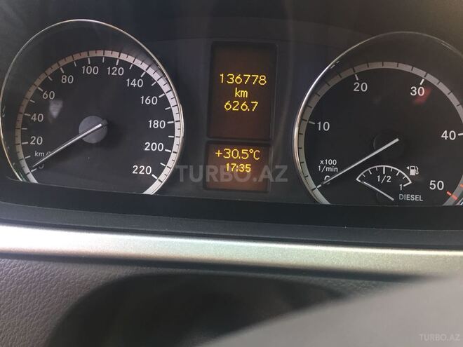 Mercedes Viano 2013, 137,000 km - 2.2 л - Bakı
