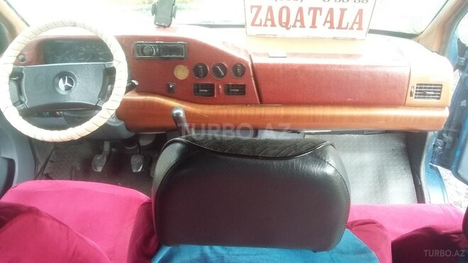 Mercedes Sprinter 313 1995, 786,354 km - 2.9 l - Zaqatala
