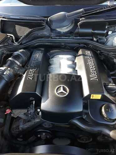Mercedes E 240 2000, 232,000 km - 2.6 l - Bakı