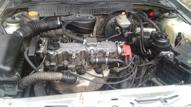 Opel Vectra 1994, 241,100 km - 1.8 л - Bakı