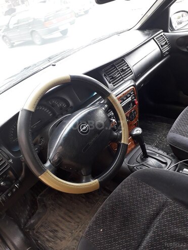 Opel Vectra 1996, 375,050 km - 2.0 l - Bakı
