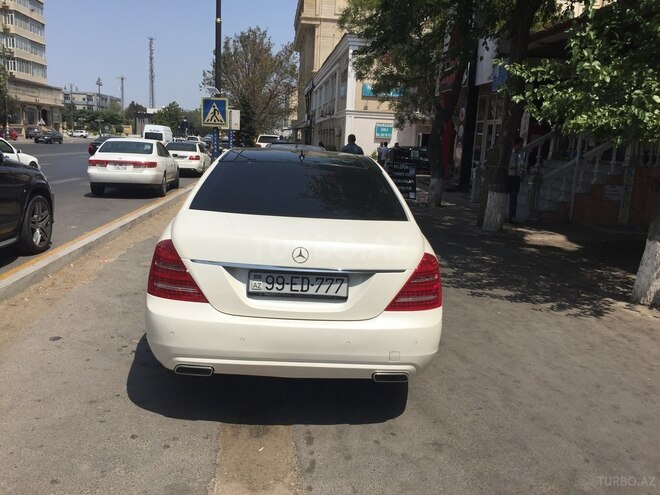 Mercedes S 350 2009, 144,000 km - 3.5 l - Bakı