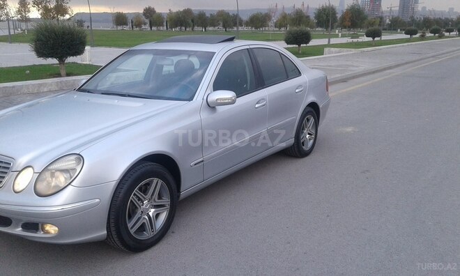 Mercedes E 280 2005, 186,500 km - 2.8 l - Bakı