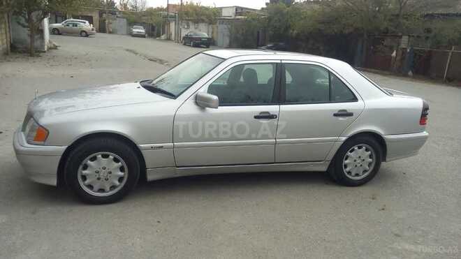 Mercedes C 280 1999, 300,000 km - 2.8 l - Bakı