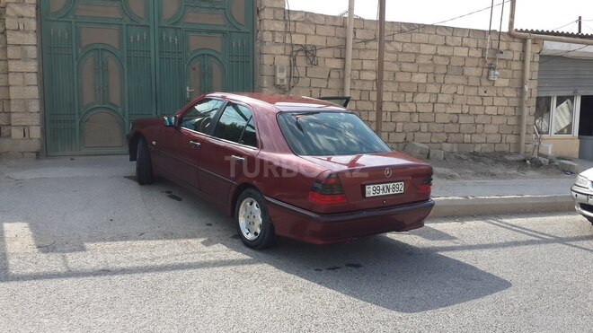 Mercedes C 180 2000, 225,470 km - 0.2 l - Bakı