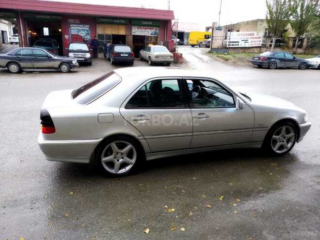 Mercedes C 200 1998, 328,000 km - 2.0 л - Bakı