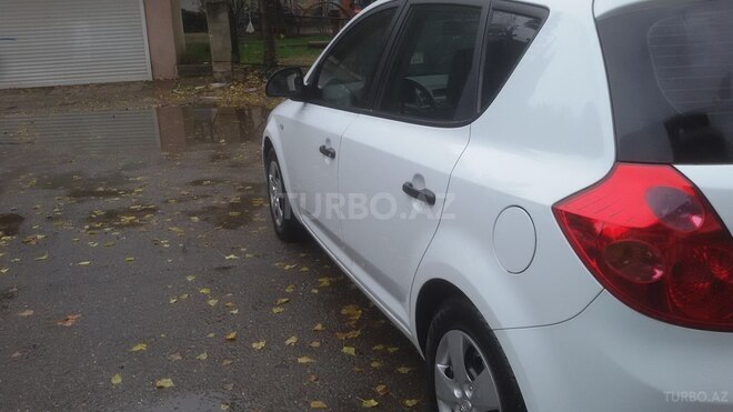 Kia Ceed 2009, 130,000 km - 1.4 l - Bakı