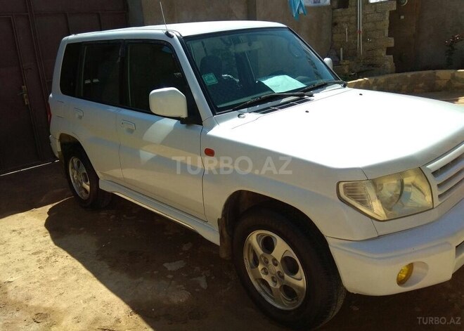 Mitsubishi Pajero io 1999, 250,000 km - 1.8 l - Bakı