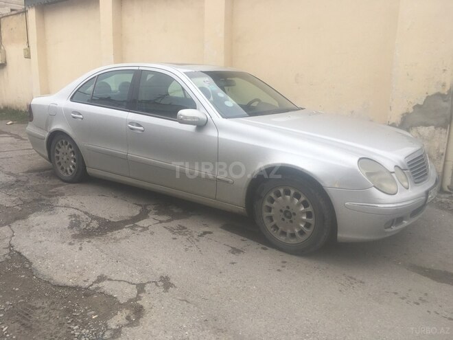 Mercedes E 270 2002, 345,000 km - 2.7 l - Bakı