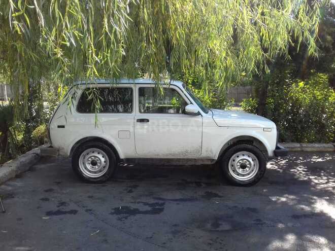 LADA (VAZ) Niva 2009, 111,000 km - 1.7 l - Zaqatala