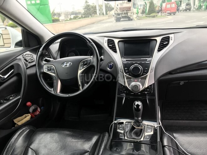 Hyundai Grandeur 2011, 130,000 km - 3.0 l - Bakı
