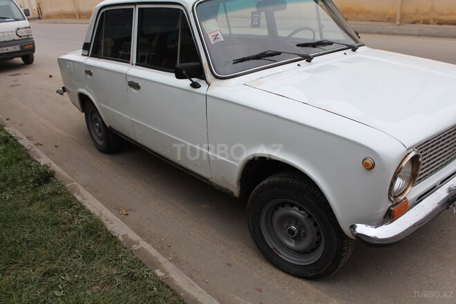 LADA (VAZ) 21011 1984, 180,000 km - 1.5 l - Bakı