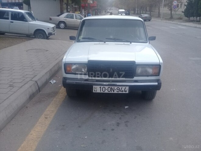 LADA (VAZ) 2107 2005, 10,000 km - 1.6 l - Naftalan