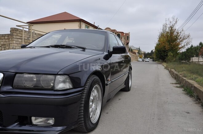 BMW 320 1996, 245,000 km - 2.0 l - Bakı