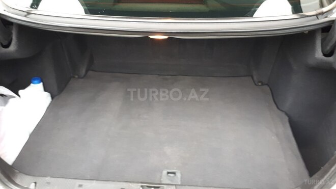 Mercedes E 240 2000, 320,560 km - 2.4 l - Bakı