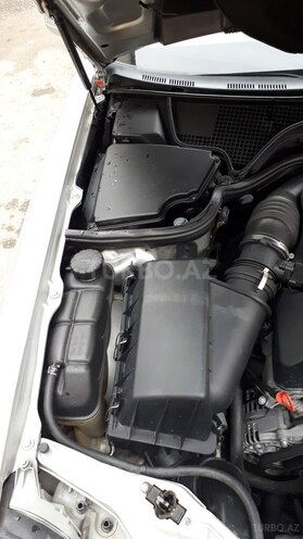 Mercedes E 240 2000, 320,560 km - 2.4 l - Bakı