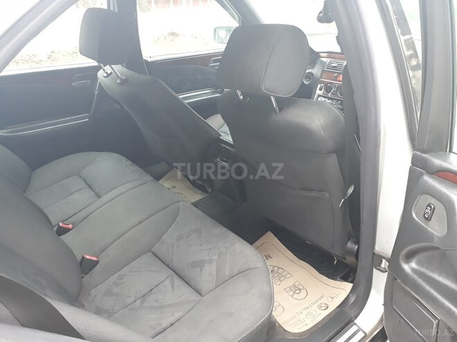 Mercedes E 230 1997, 349,000 km - 1.6 l - Sumqayıt