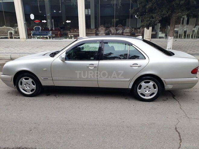 Mercedes E 230 1997, 349,000 km - 1.6 l - Sumqayıt