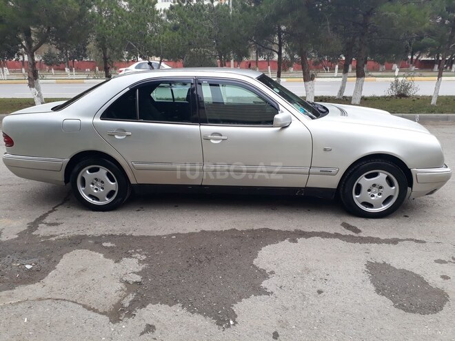Mercedes E 230 1997, 349,000 km - 1.6 l - Sumqayıt