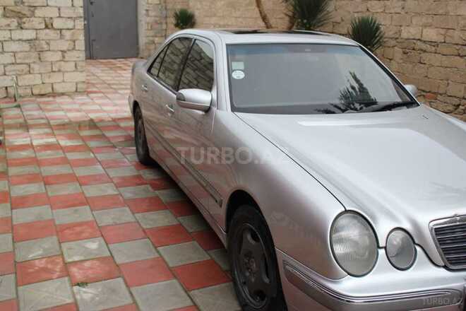 Mercedes E 220 2000, 410,000 km - 0.2 l - Bakı