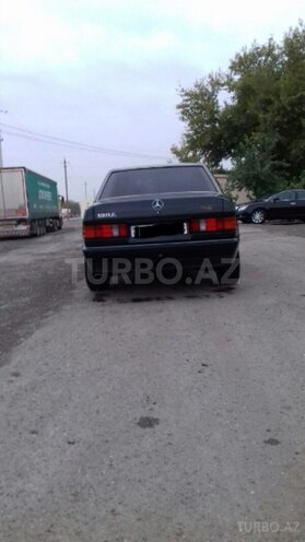 Mercedes 190 1991, 400,000 km - 2.0 l - Bərdə