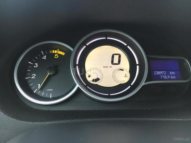Renault Megane 2010, 238,156 km - 1.5 l - Bakı
