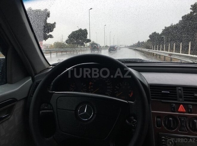 Mercedes C 180 1996, 470,000 km - 1.8 l - Bakı